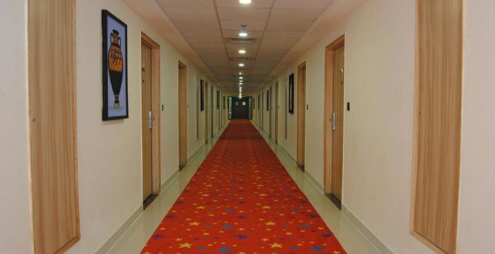 Xenious World Square Hotel Ghaziabad Eksteriør billede