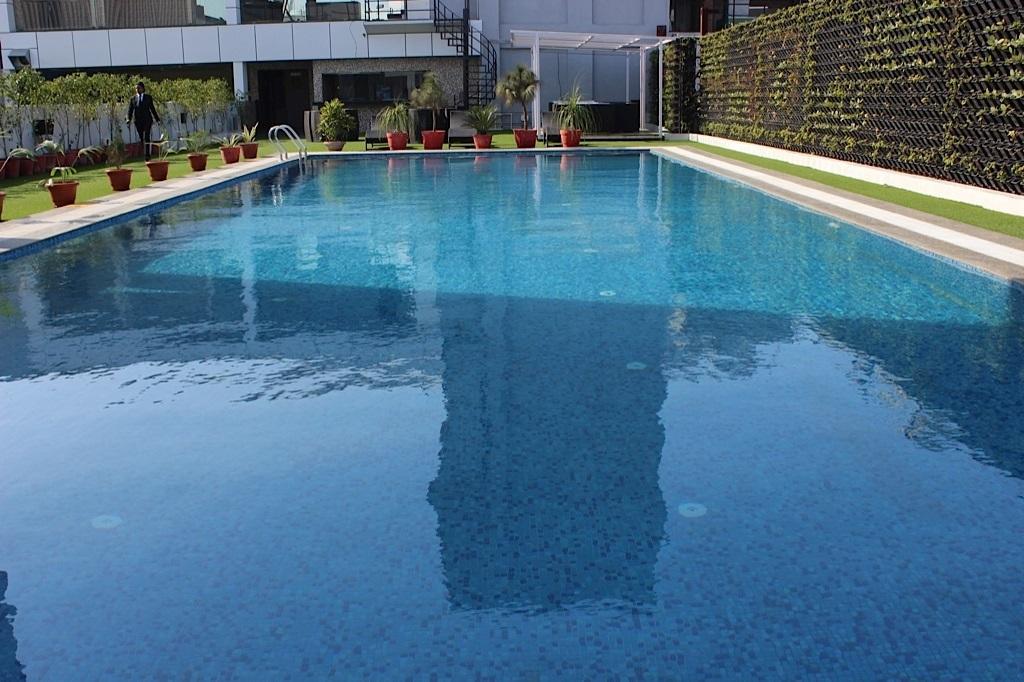 Xenious World Square Hotel Ghaziabad Eksteriør billede